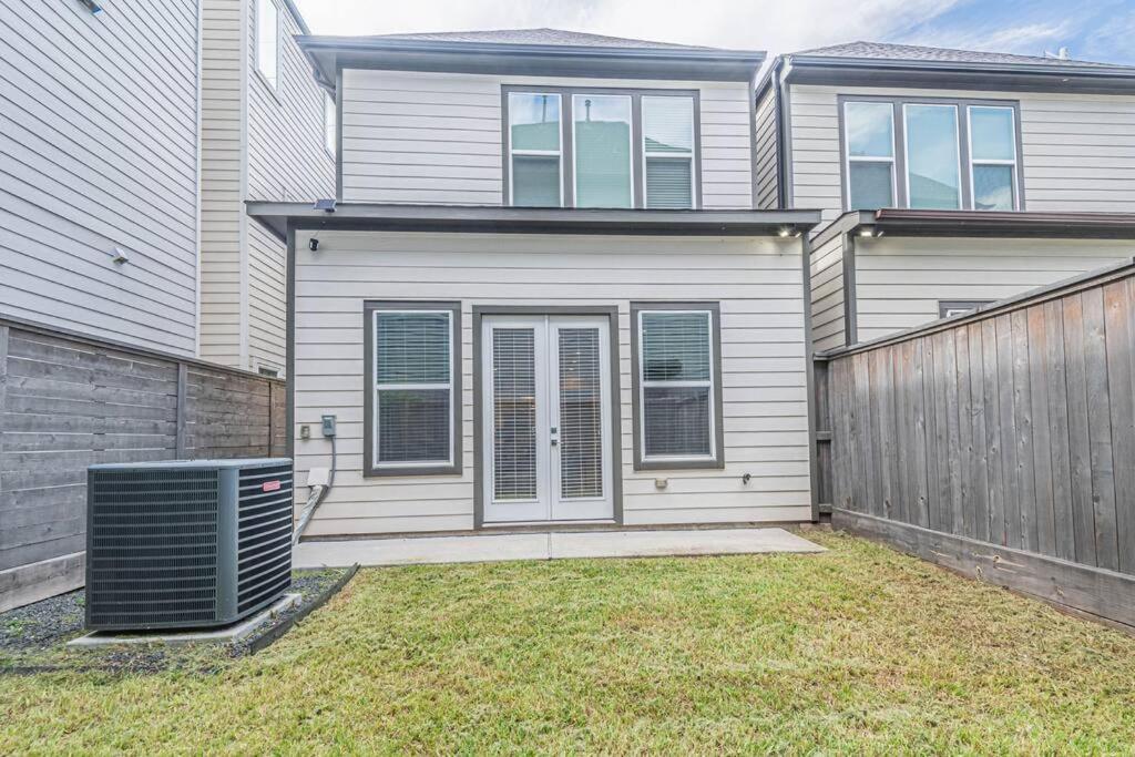 Charming 3-Bedroom Luxury Home Near Downtown, Nrg, Galleria & Medical Center Houston Exterior foto